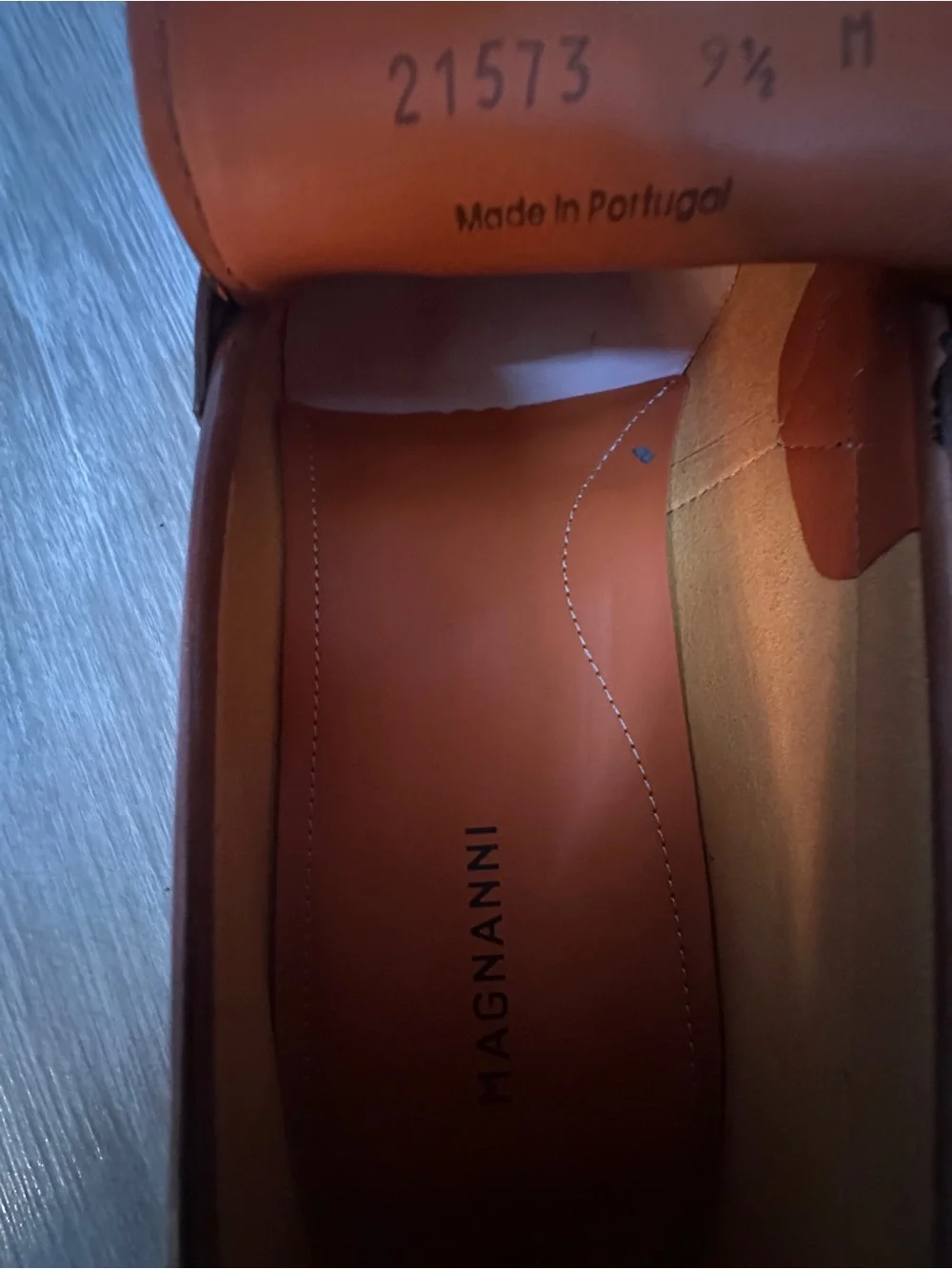 Magnanni Mens Brown Moc Toe Slip-On Casual Loafer Shoes Size 9.5M New Without Bo